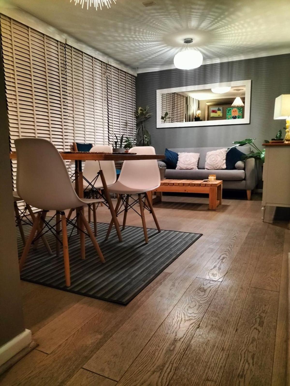 Apartamento 2 Dormitorios, 2 Banos